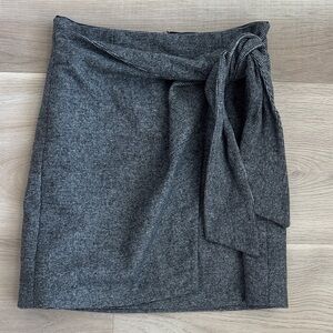 Aritzia Wilfred - Wrap-Front Skirt